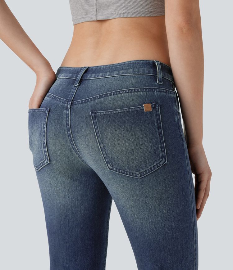 ColaFlex™ Denim Low - Jeans svasati casual e sbiaditi in denim, elasticizzato con vita bassa e tasche multiple.
